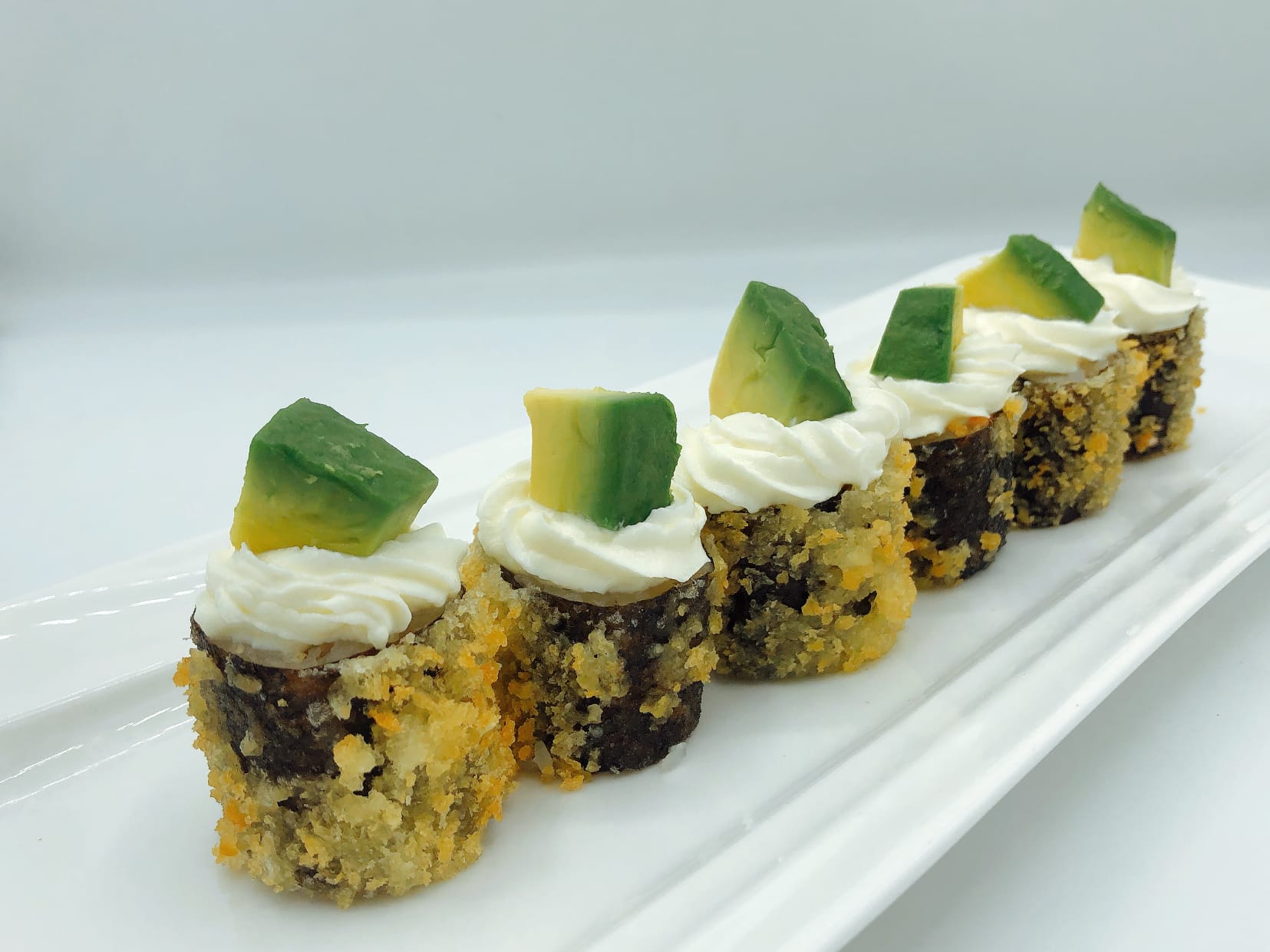 129a / Hosomaki fried avocado
