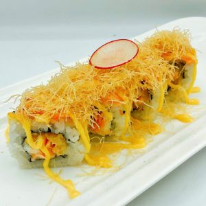 133b / Salmon flambé roll